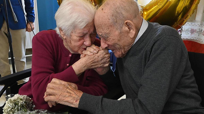 La historia de amor de un matrimonio de Castellón que cumple 70 años de casados